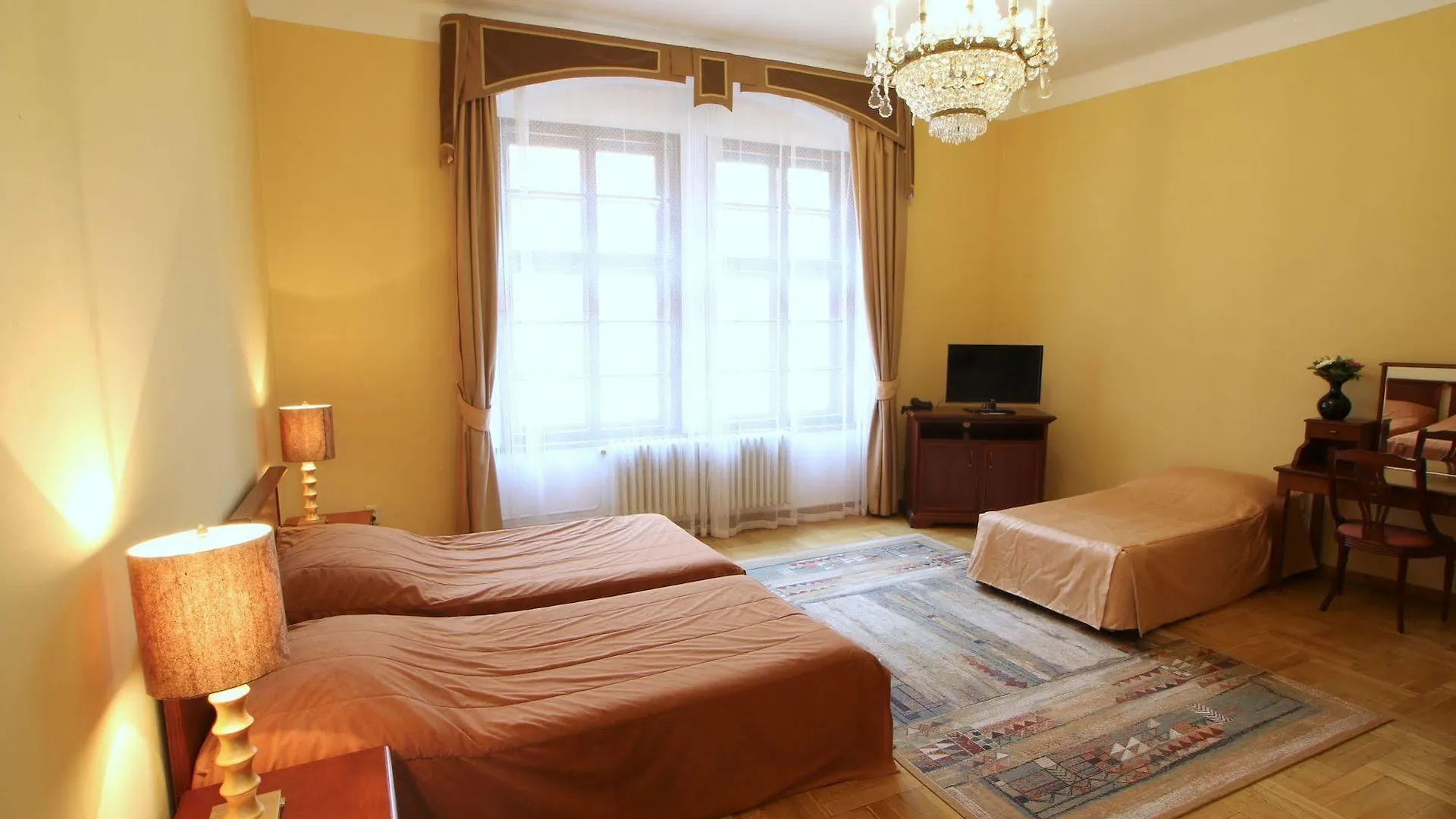 Royal Residence Ungelt Prague 4*,
