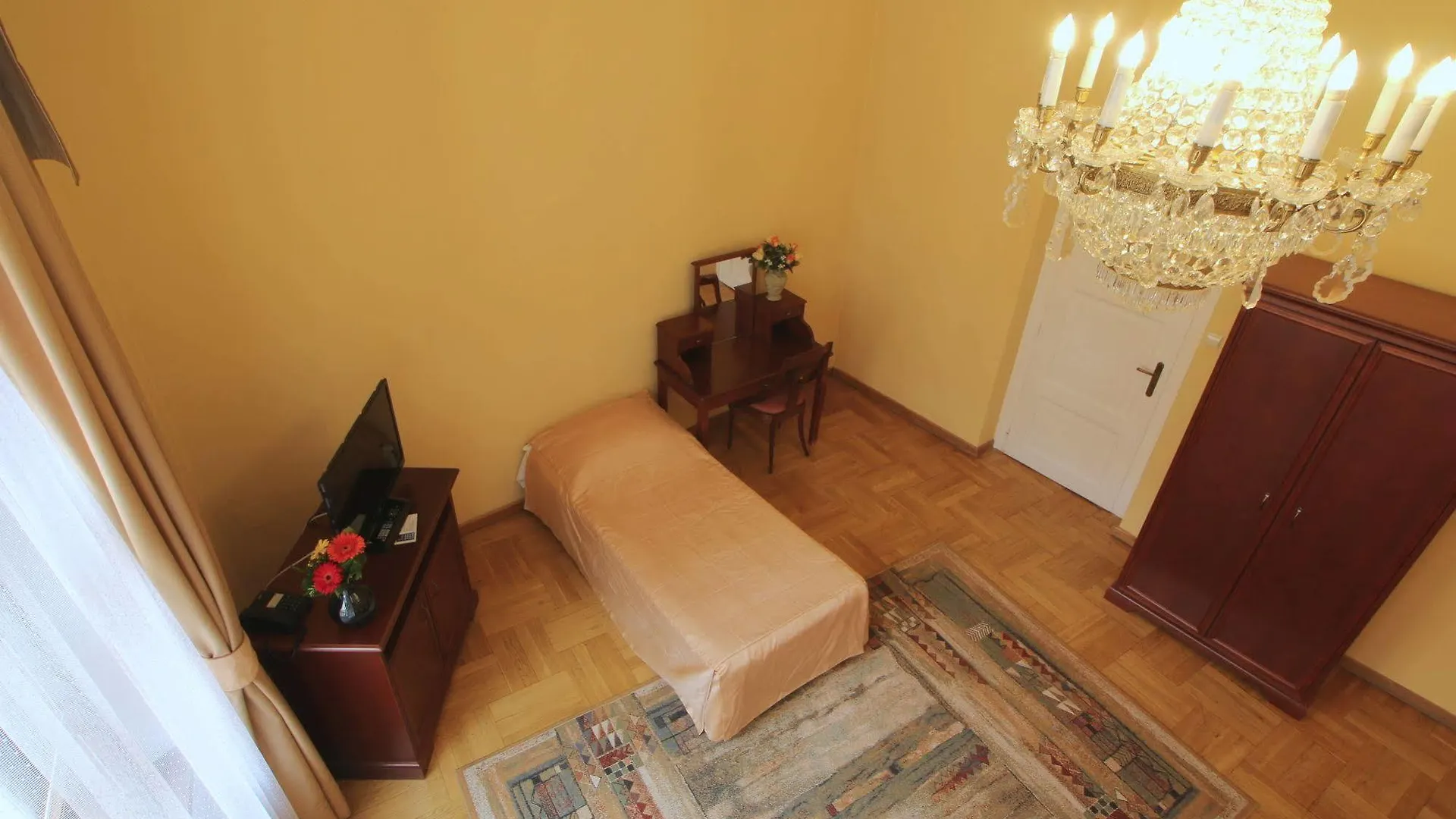 Royal Residence Ungelt Prague 4*,